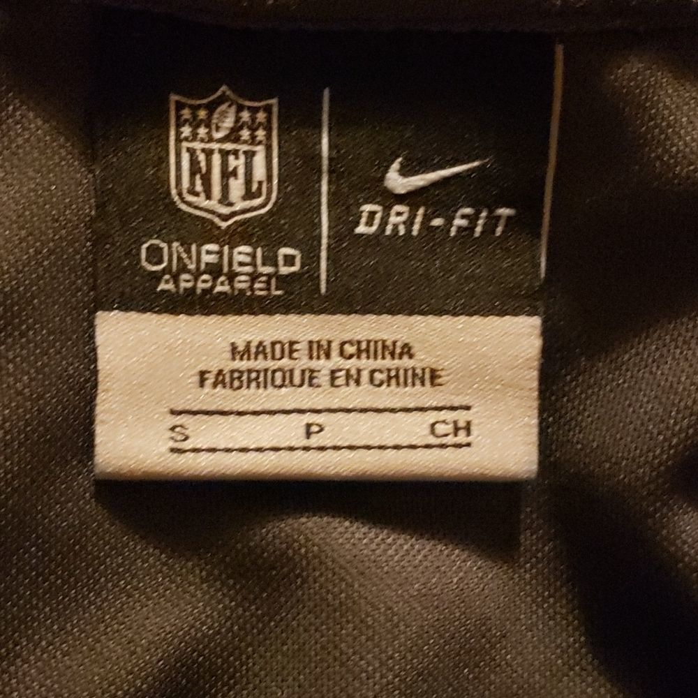 Nike DriFit - Picture 5 of 5